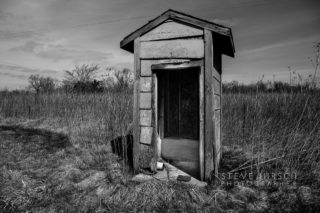 Abandoned Elk Chapel Out House