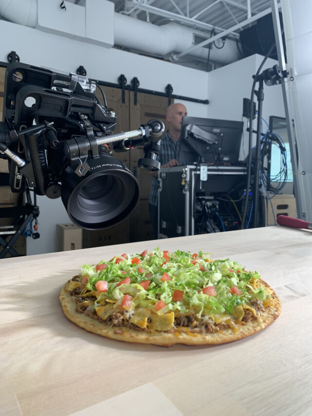 bts-taco-johns-oven-baked-pizza-4315